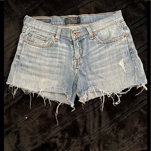 LUCKY BRAND size 4 Jean shorts